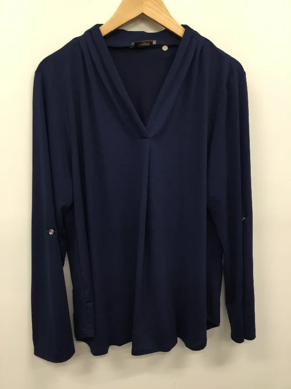 Top Long Sleeve By Clothes Mentor In Navy, Size: 20