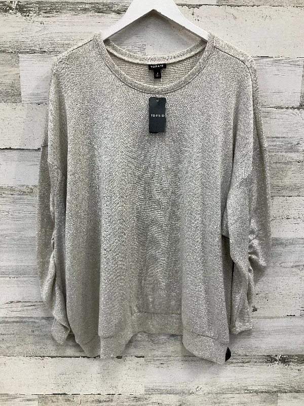 Top Long Sleeve By Torrid In Silver, Size: 3x