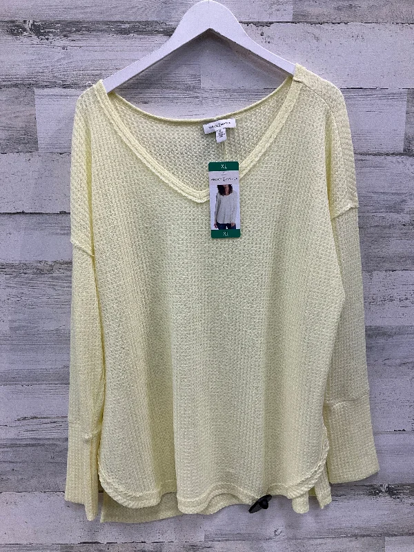 Top Long Sleeve By Vintage America In Yellow, Size: Xl