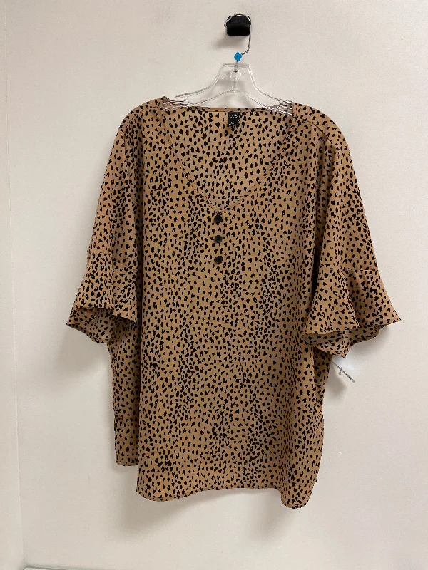 Top Short Sleeve By Clothes Mentor In Animal Print, Size: 4x