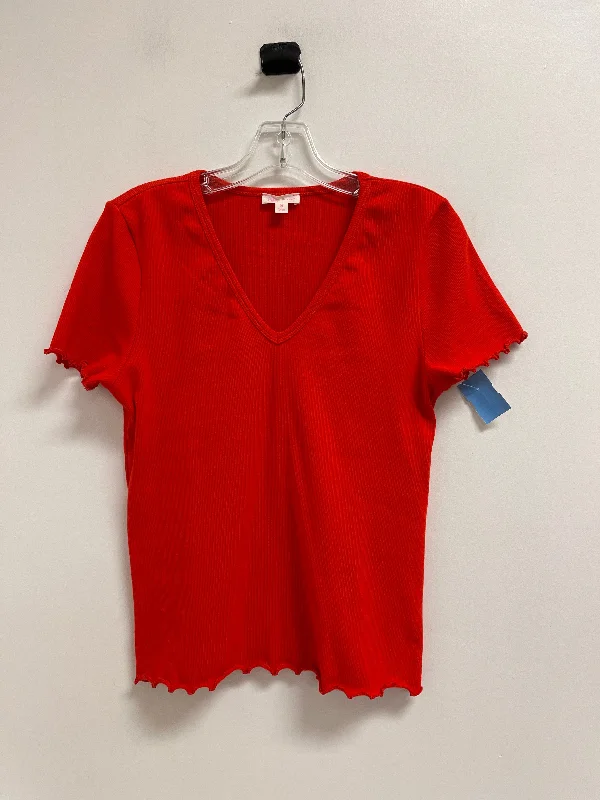 Top Short Sleeve By Clothes Mentor In Red, Size: M