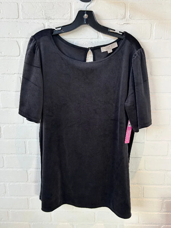 Top Short Sleeve By Loft In Black, Size: 1x