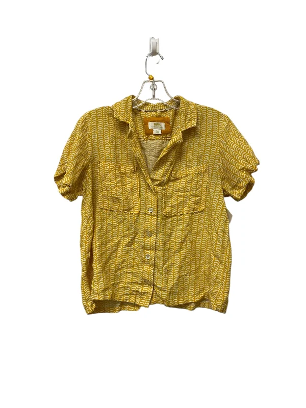 Top Short Sleeve By Maeve In Yellow, Size: S