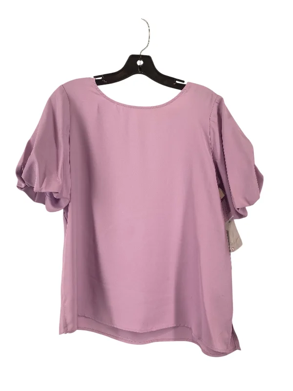 Top Short Sleeve By Vince Camuto In Purple, Size: S