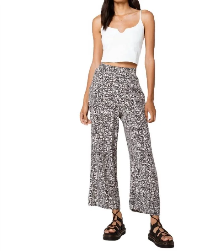 Cut Through Wide Leg Printed Pants In Multicolor